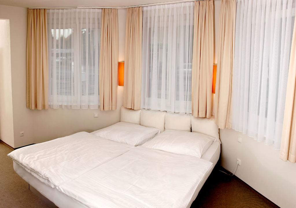 Pension Abendrot Dresden Bagian luar foto