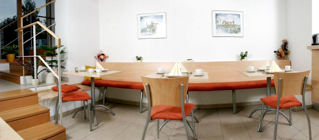 Pension Abendrot Dresden Bagian luar foto
